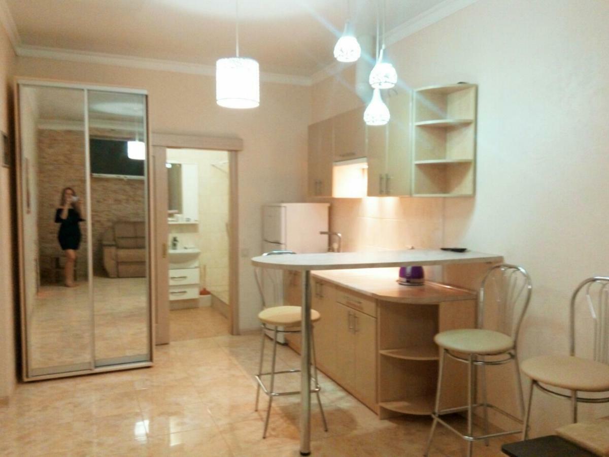 אודסה Apartments On Levanevskogo מראה חיצוני תמונה